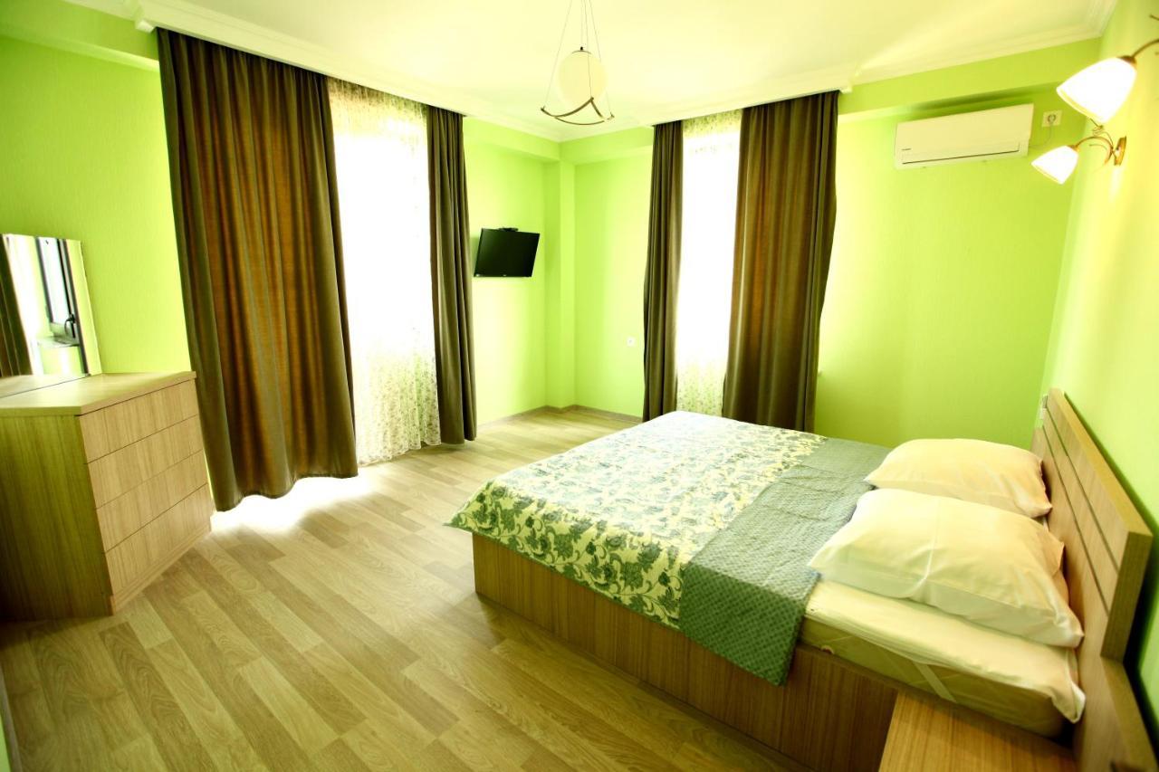 Irakli'S Rooms Tiflis Exterior foto